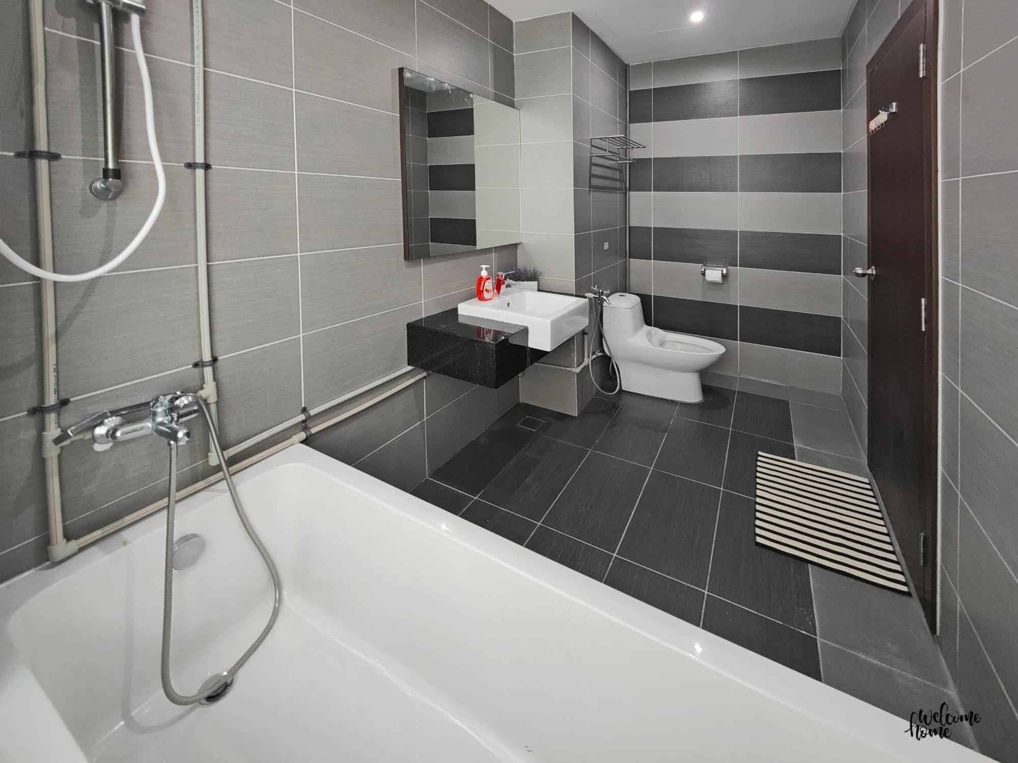 D'Esplanande Residence Homestay By Welcome Home Τζόχορ Μπάχρου Εξωτερικό φωτογραφία