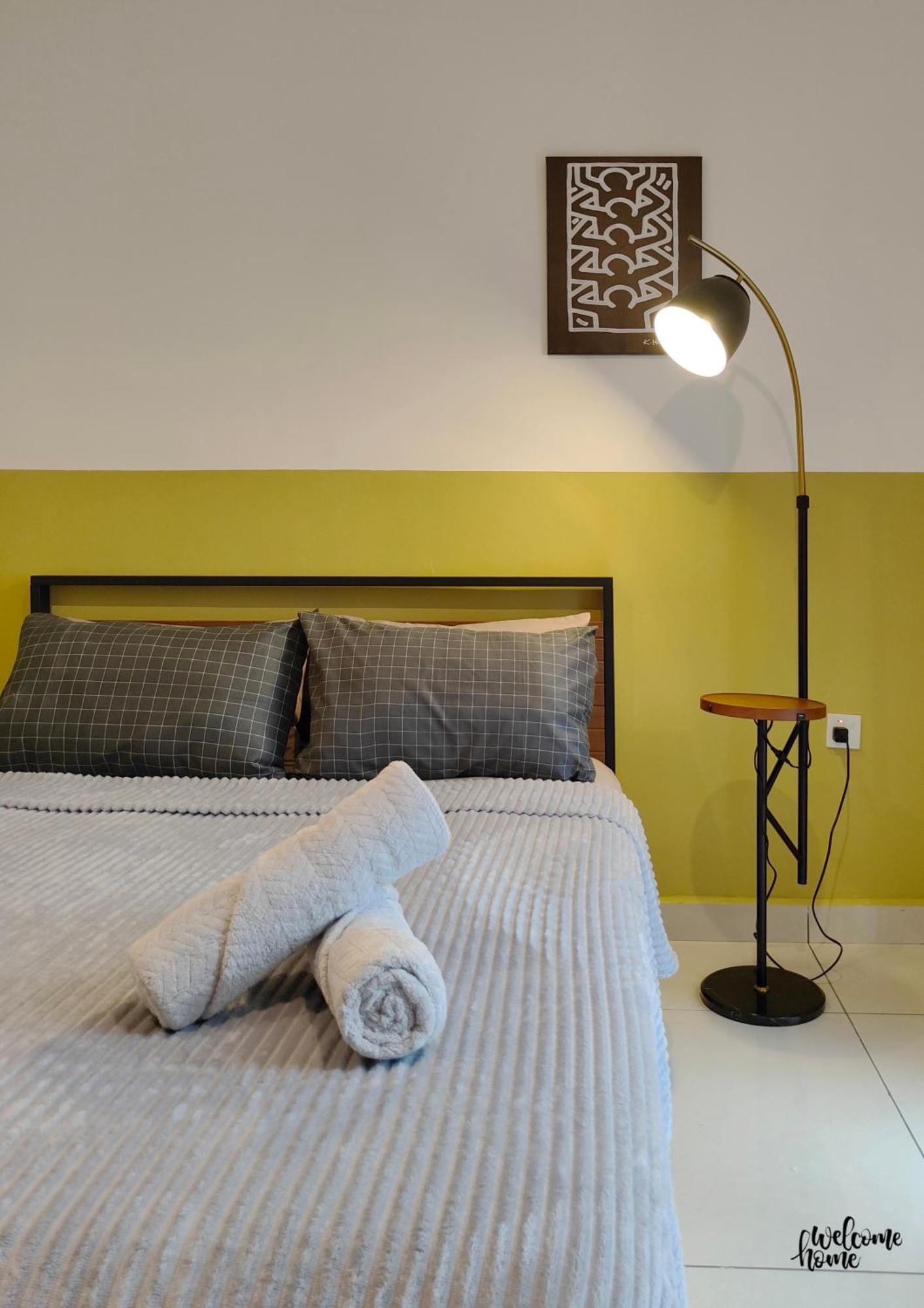 D'Esplanande Residence Homestay By Welcome Home Τζόχορ Μπάχρου Δωμάτιο φωτογραφία
